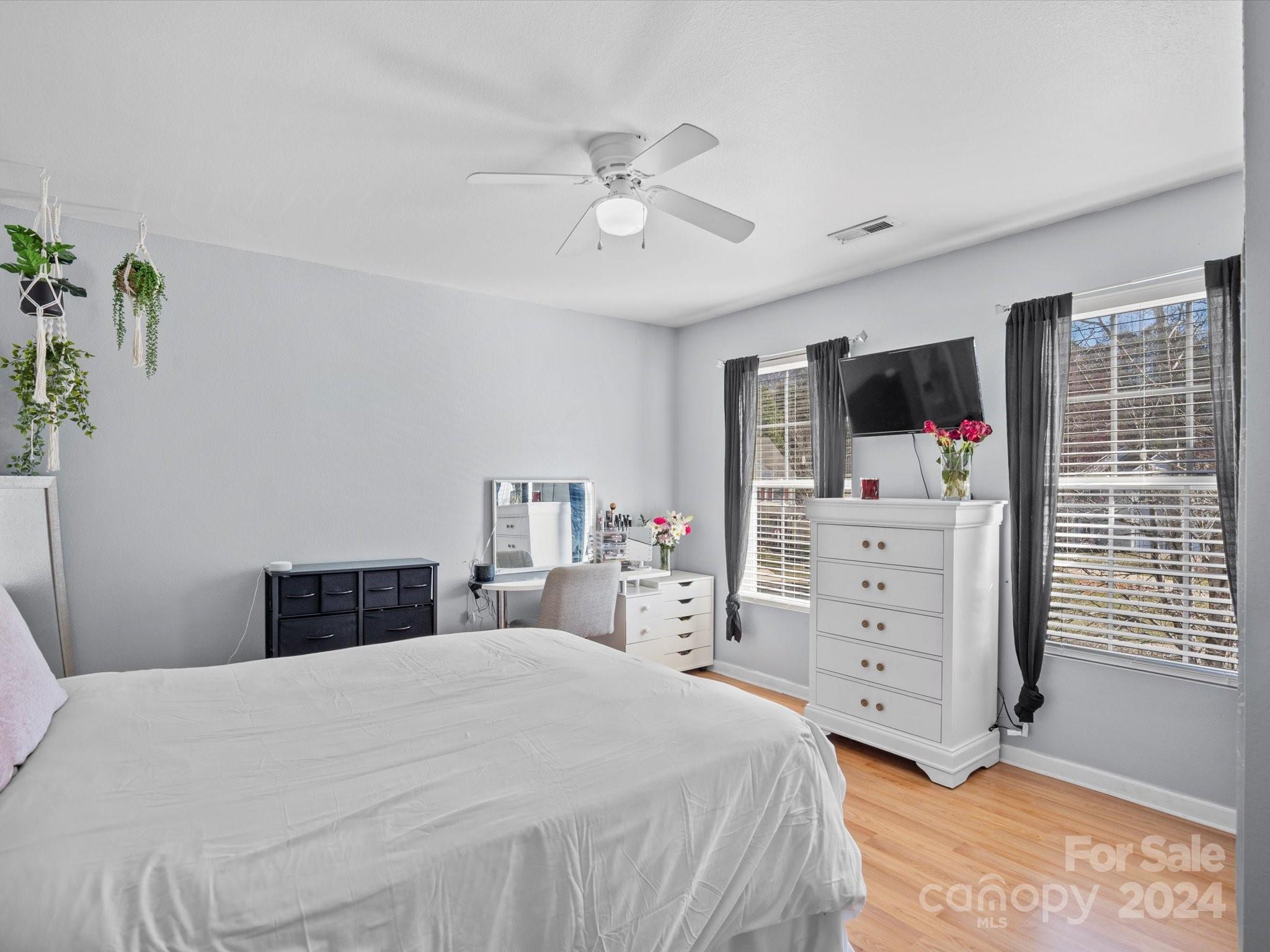 Oakbrooke - Residential