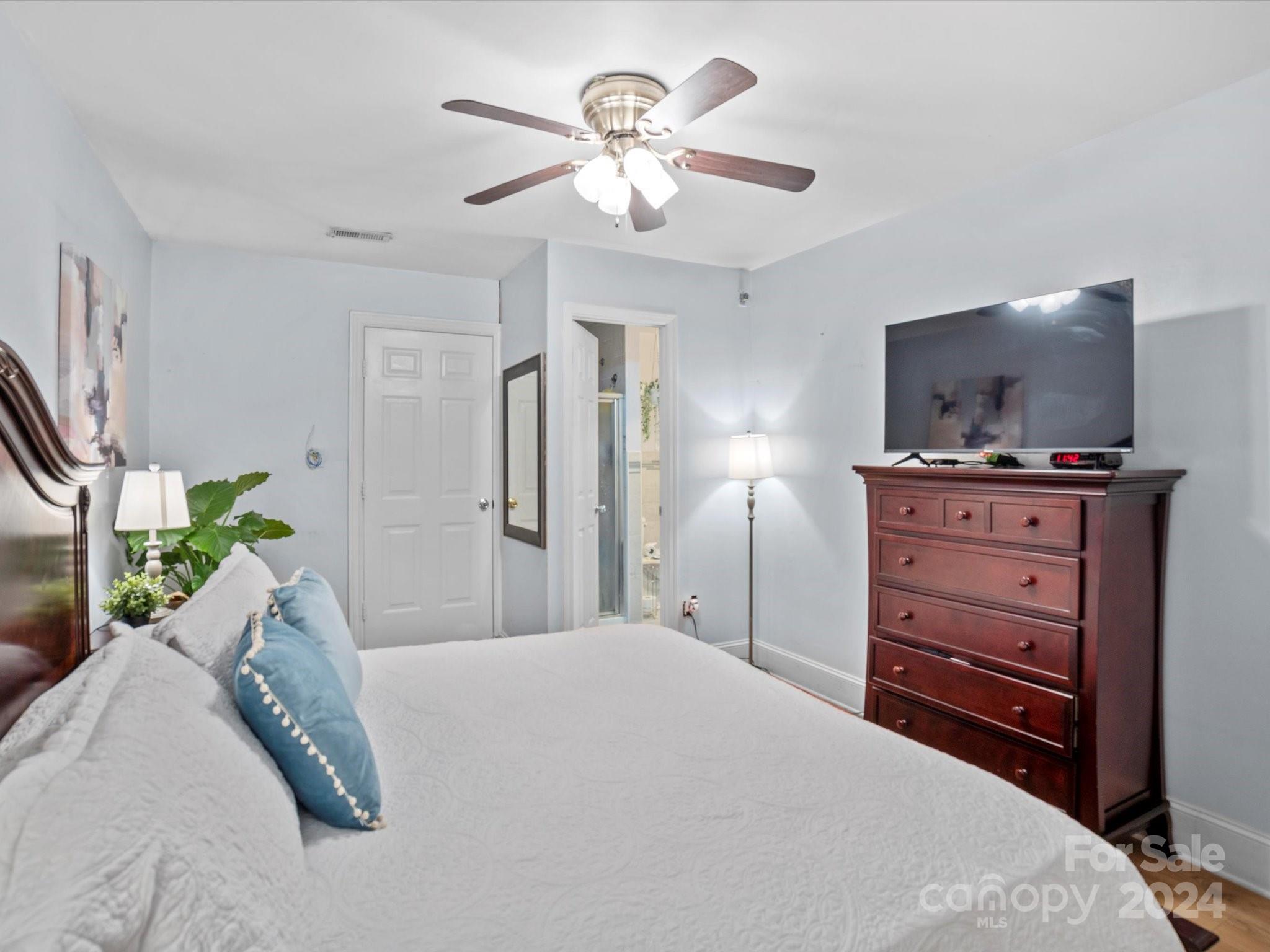 Oakbrooke - Residential