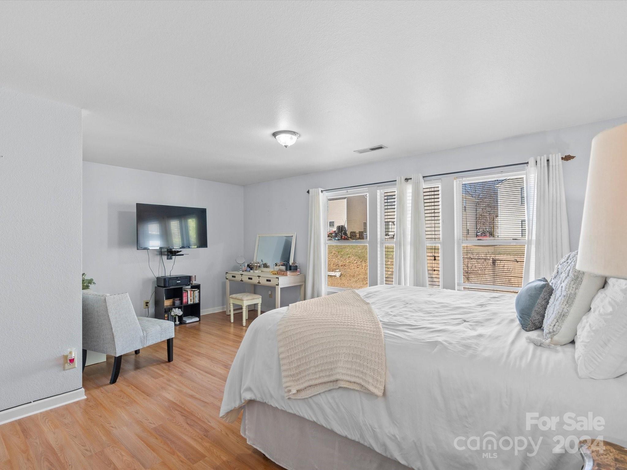 Oakbrooke - Residential