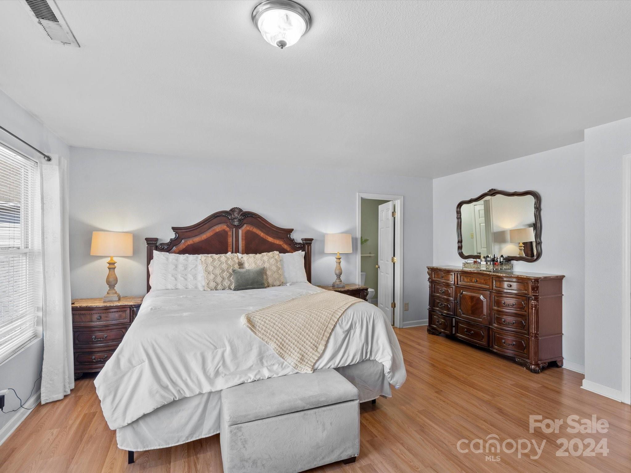 Oakbrooke - Residential