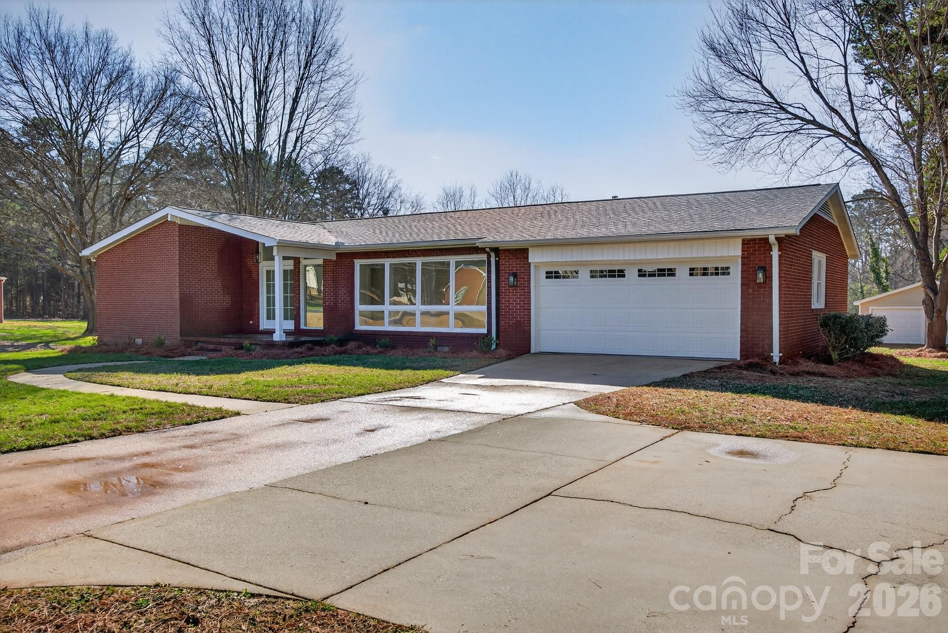 Colonial Downs - Residential
