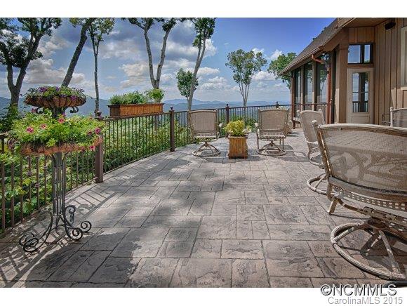 Reynolds Mountain - Residential