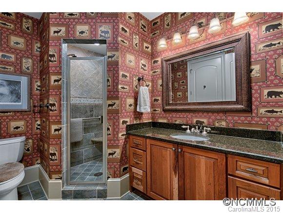 Reynolds Mountain - Residential