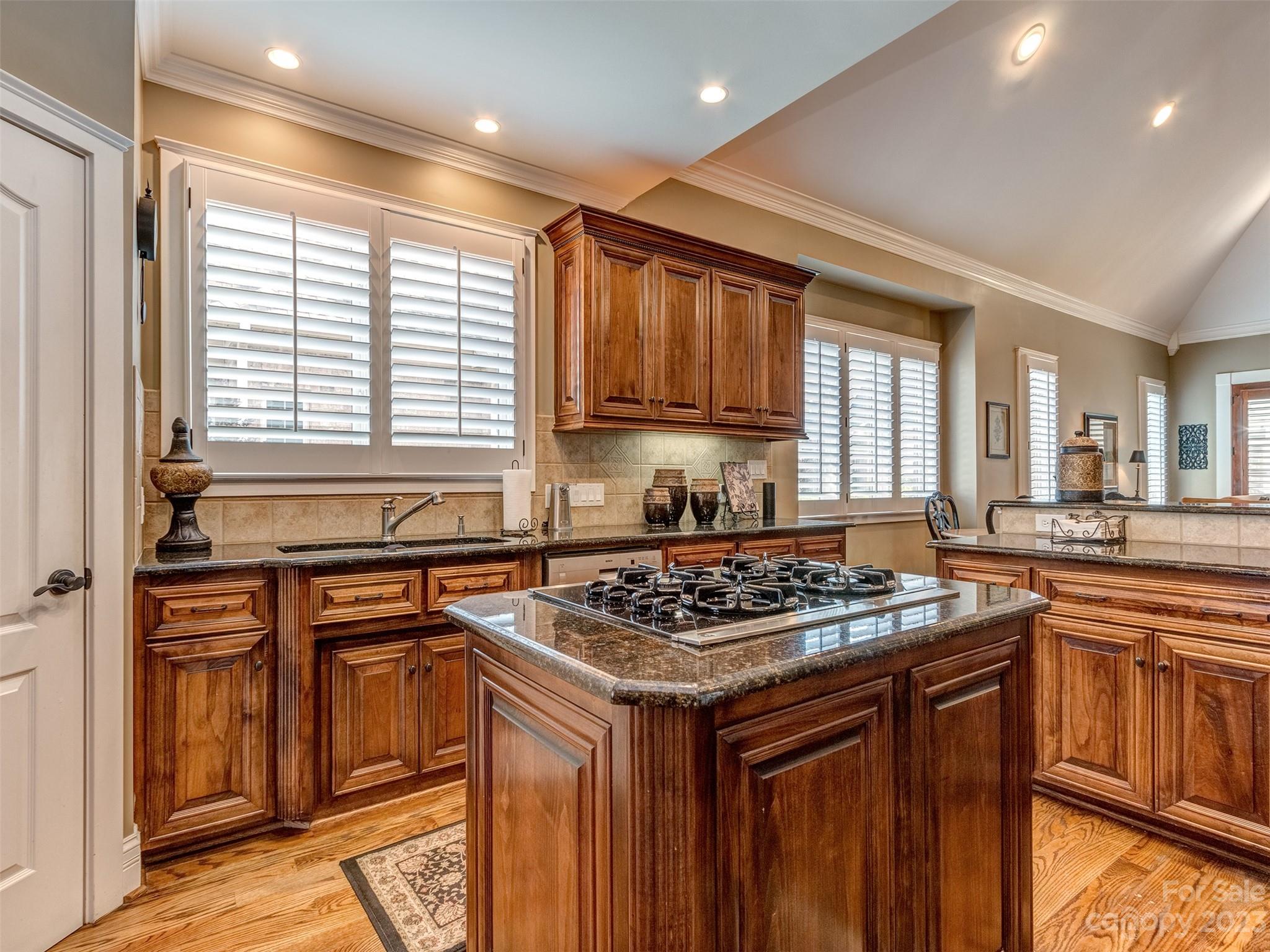 Joslin Pointe - Residential