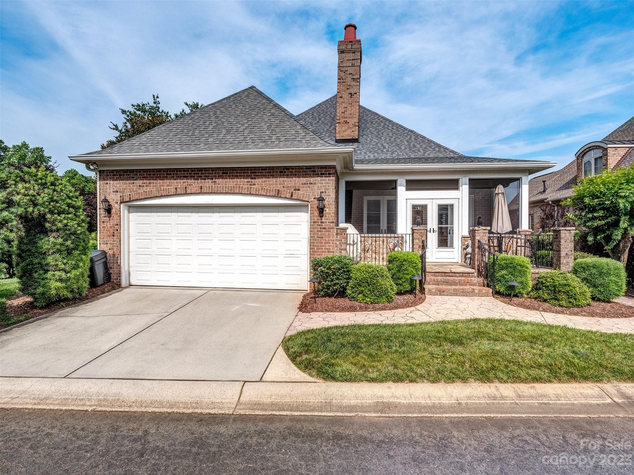 Joslin Pointe - Residential