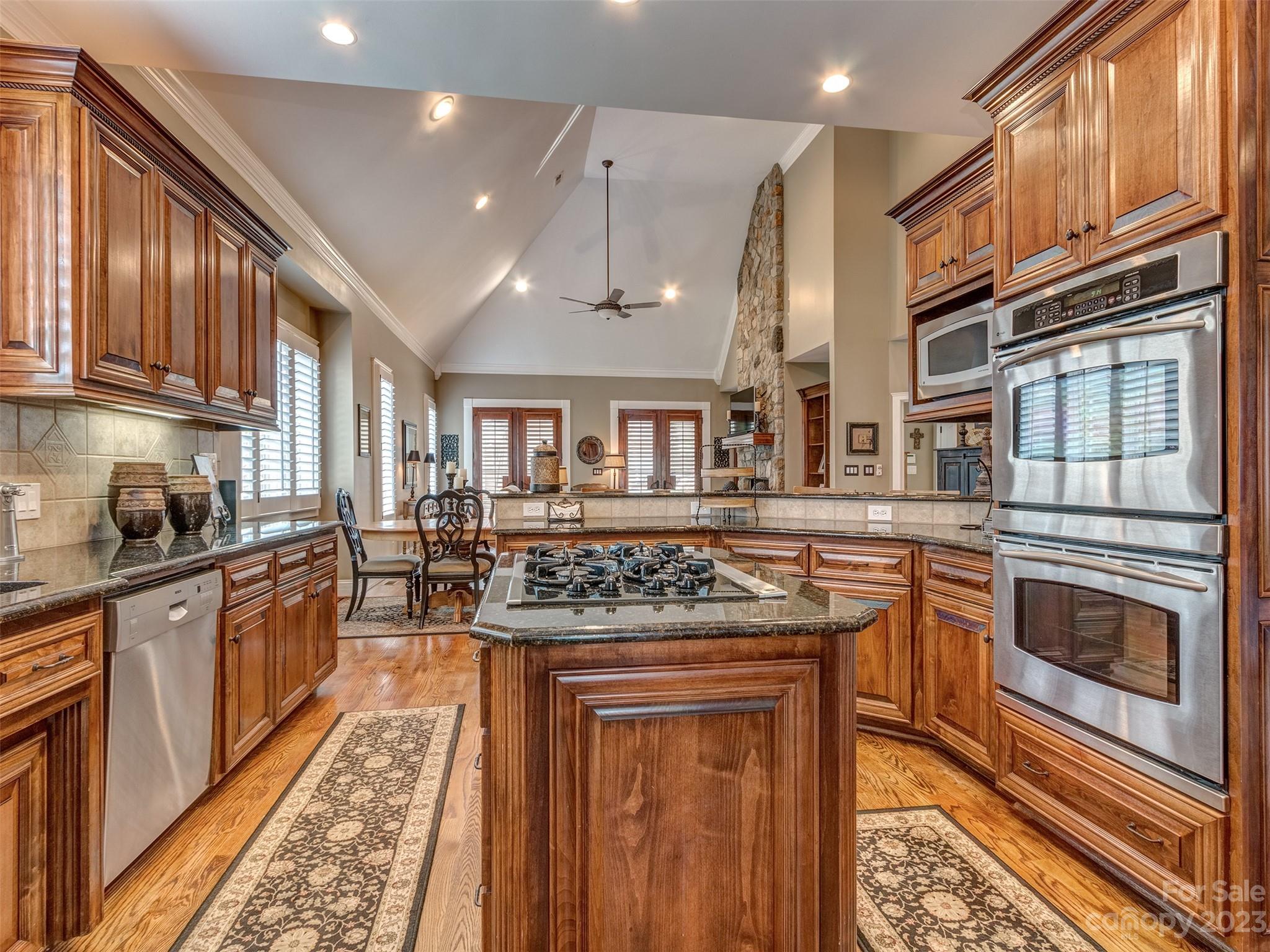 Joslin Pointe - Residential