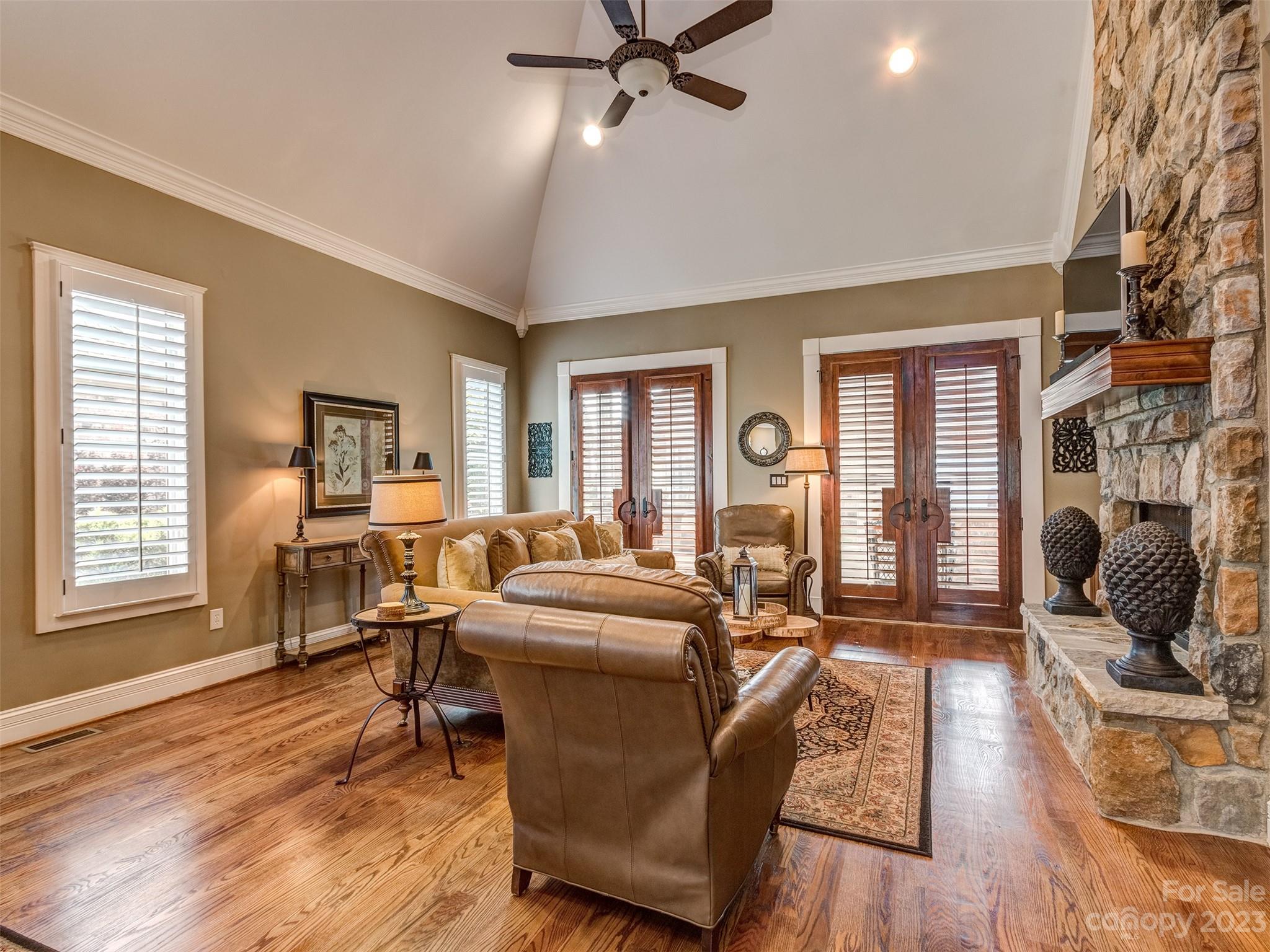 Joslin Pointe - Residential