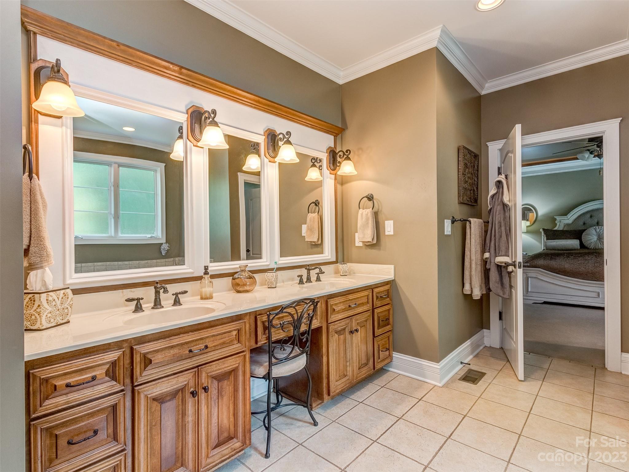 Joslin Pointe - Residential