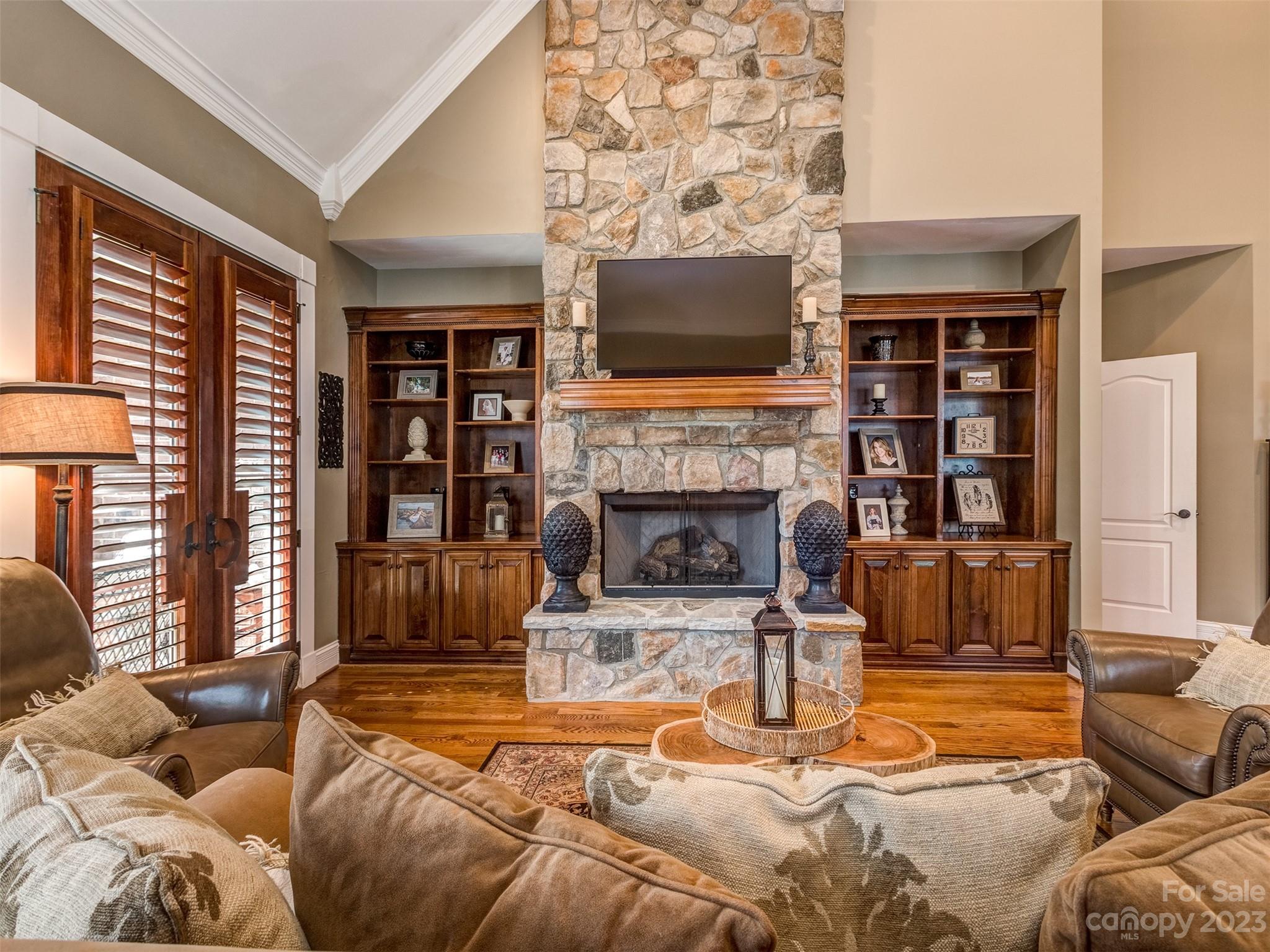 Joslin Pointe - Residential