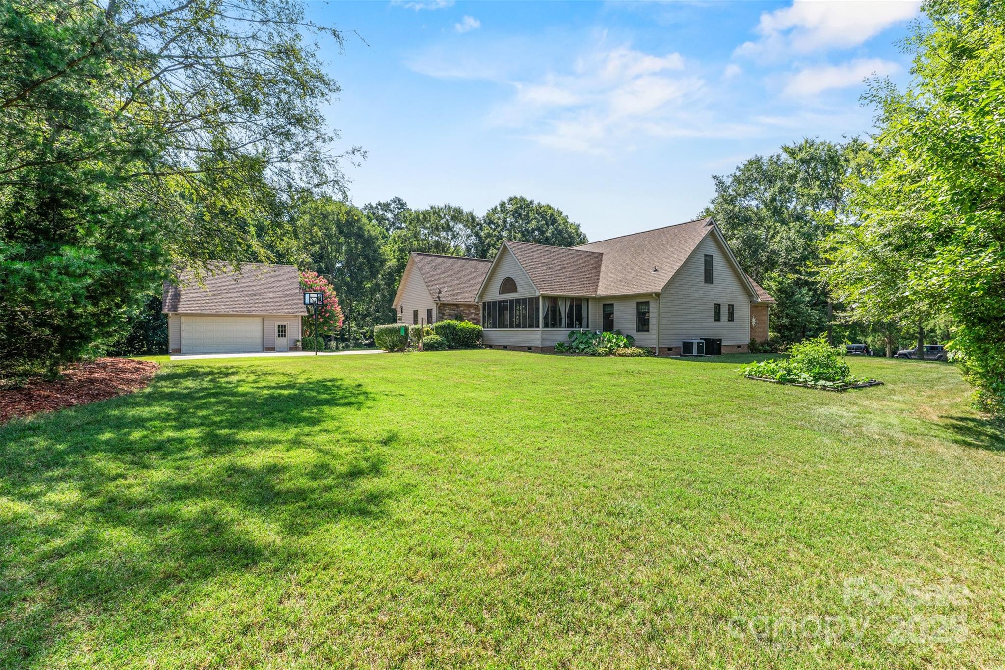 Miller Pond - Residential