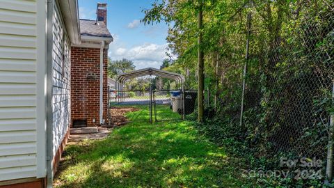 A home in Hickory