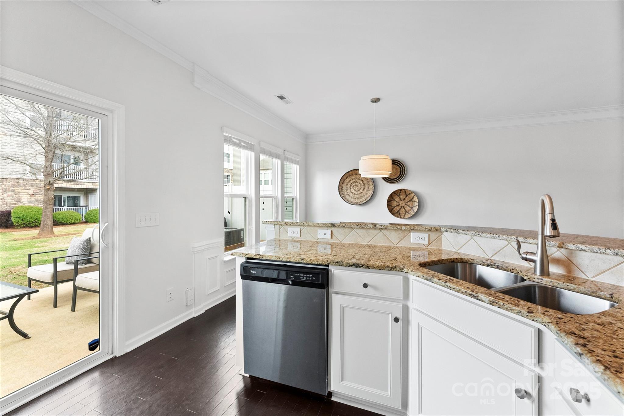 Park South Station - Residential