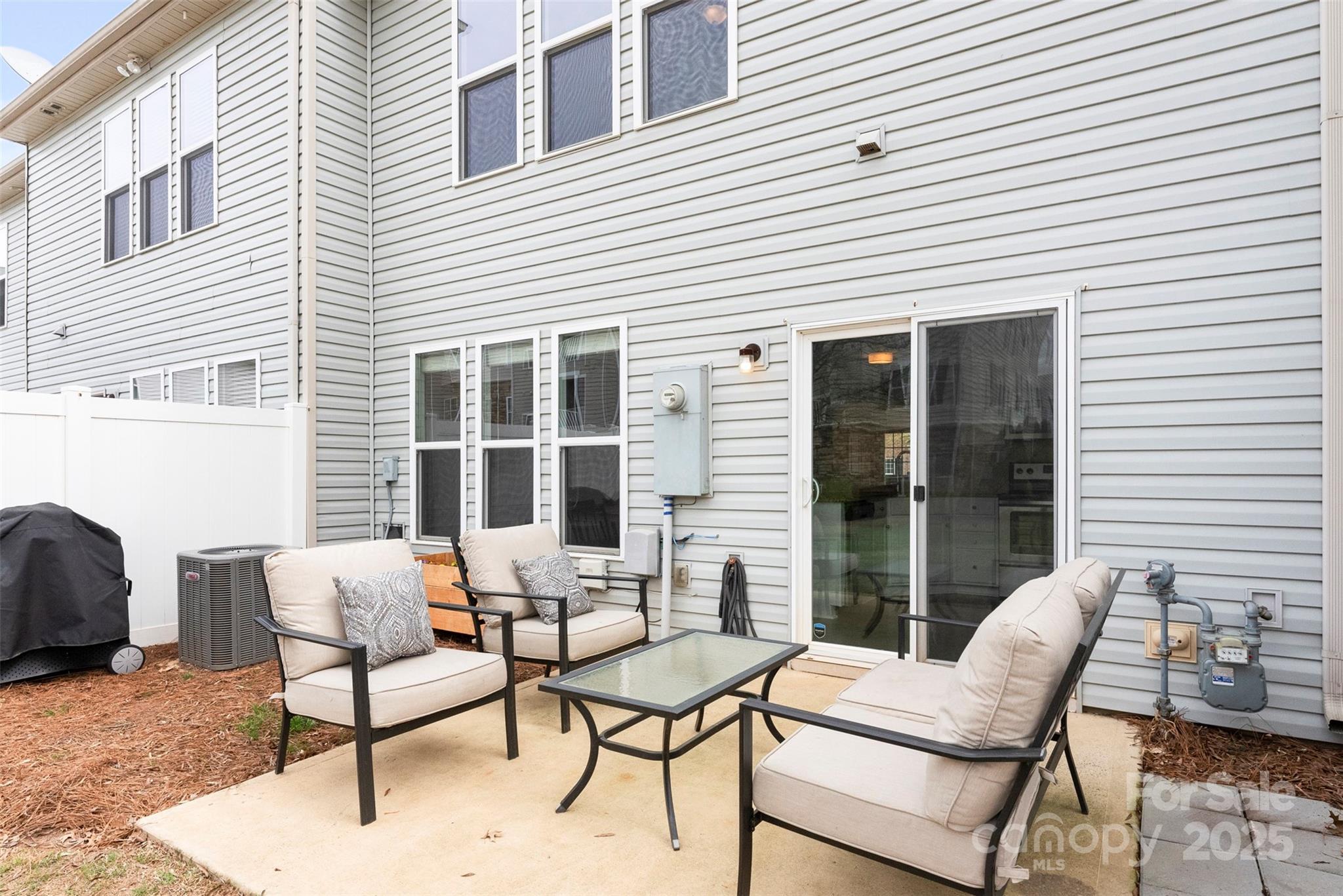 Park South Station - Residential