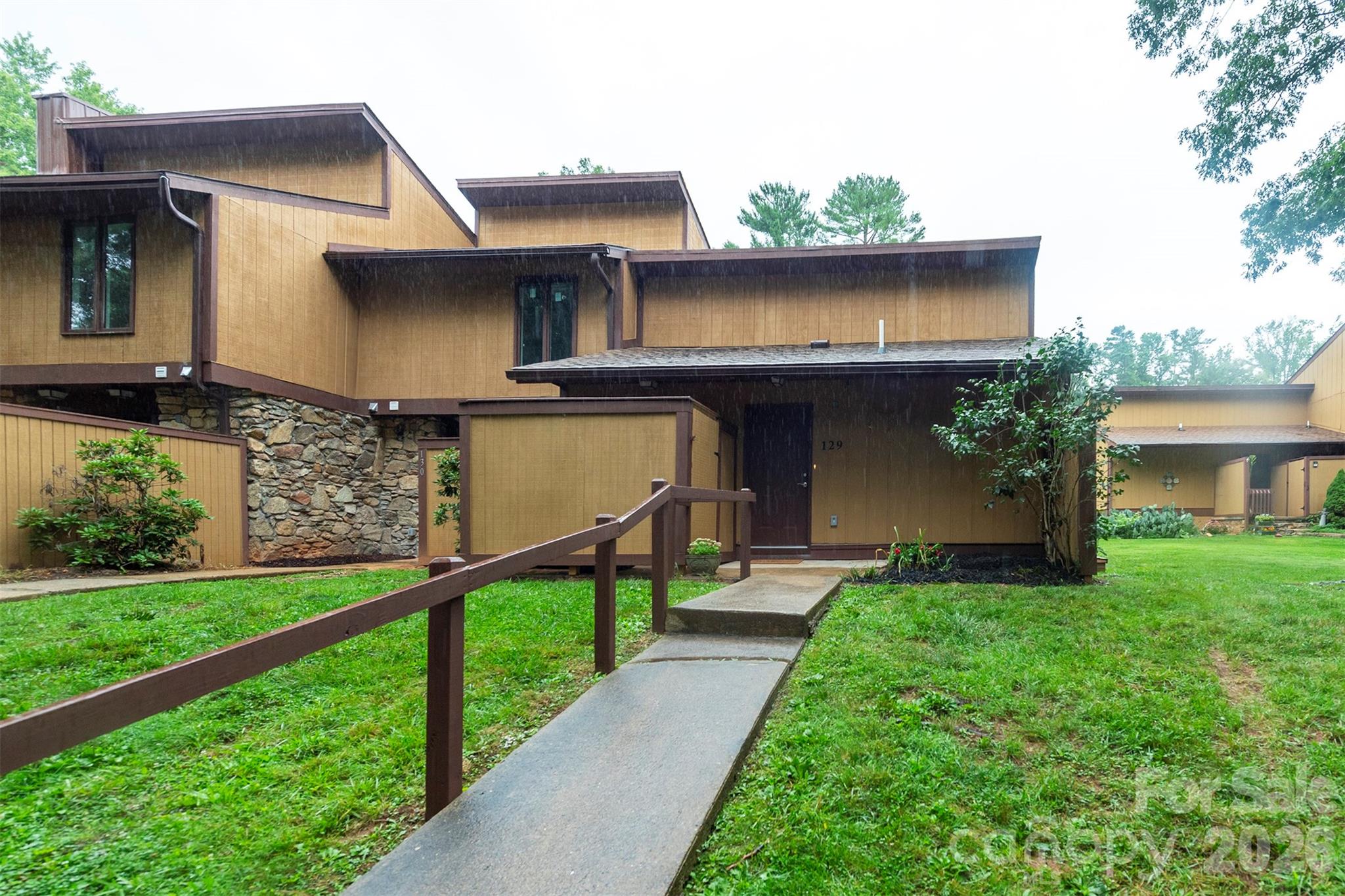 129 Colony Drive, Arden, NC, 28704