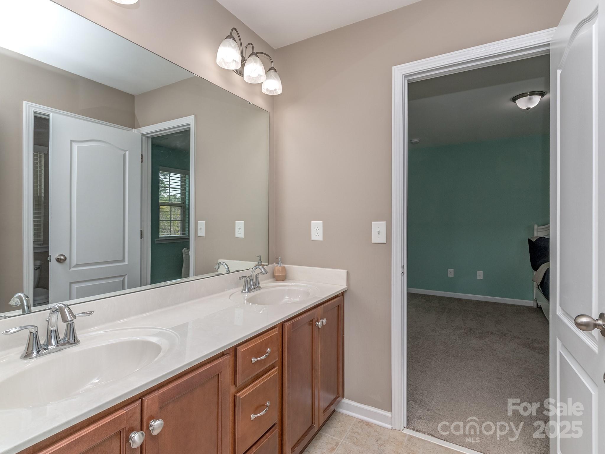 The Retreat at Rayfield - Residential