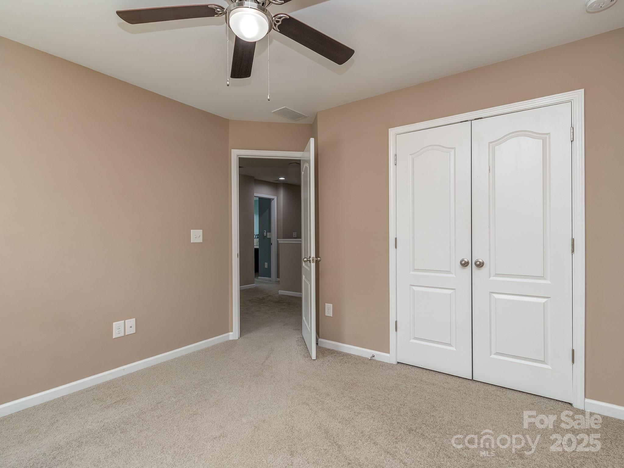 The Retreat at Rayfield - Residential