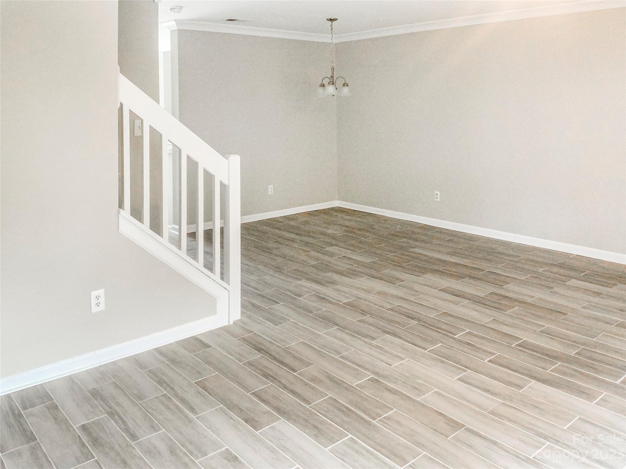 Huntington Ridge - Residential