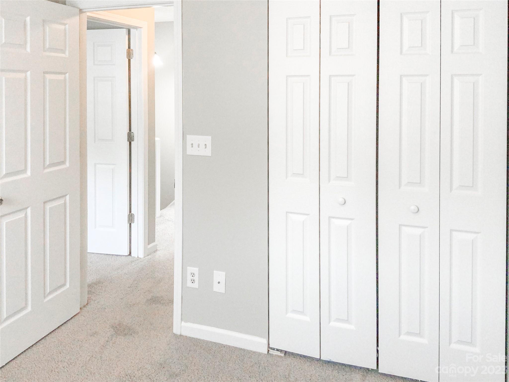 Huntington Ridge - Residential