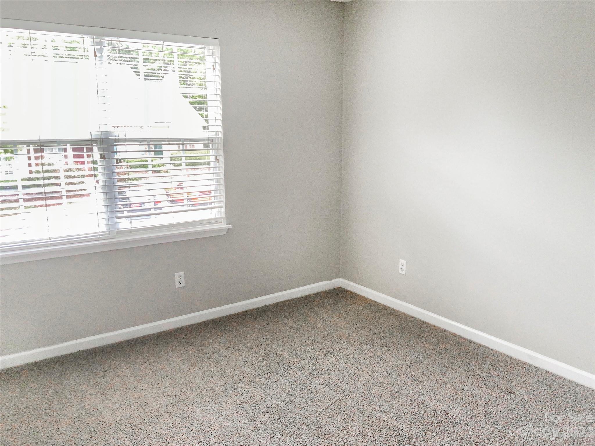 Huntington Ridge - Residential