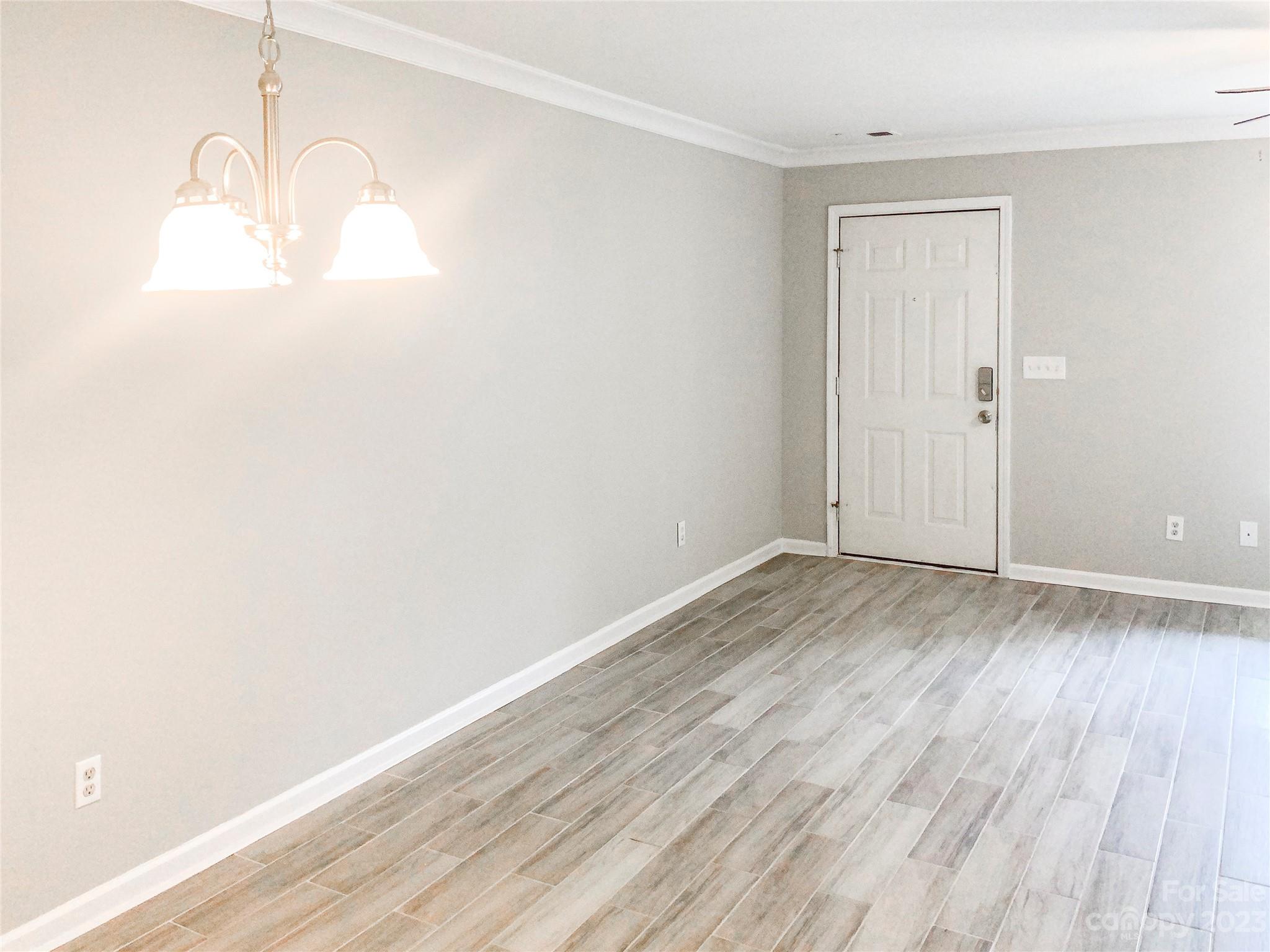 Huntington Ridge - Residential