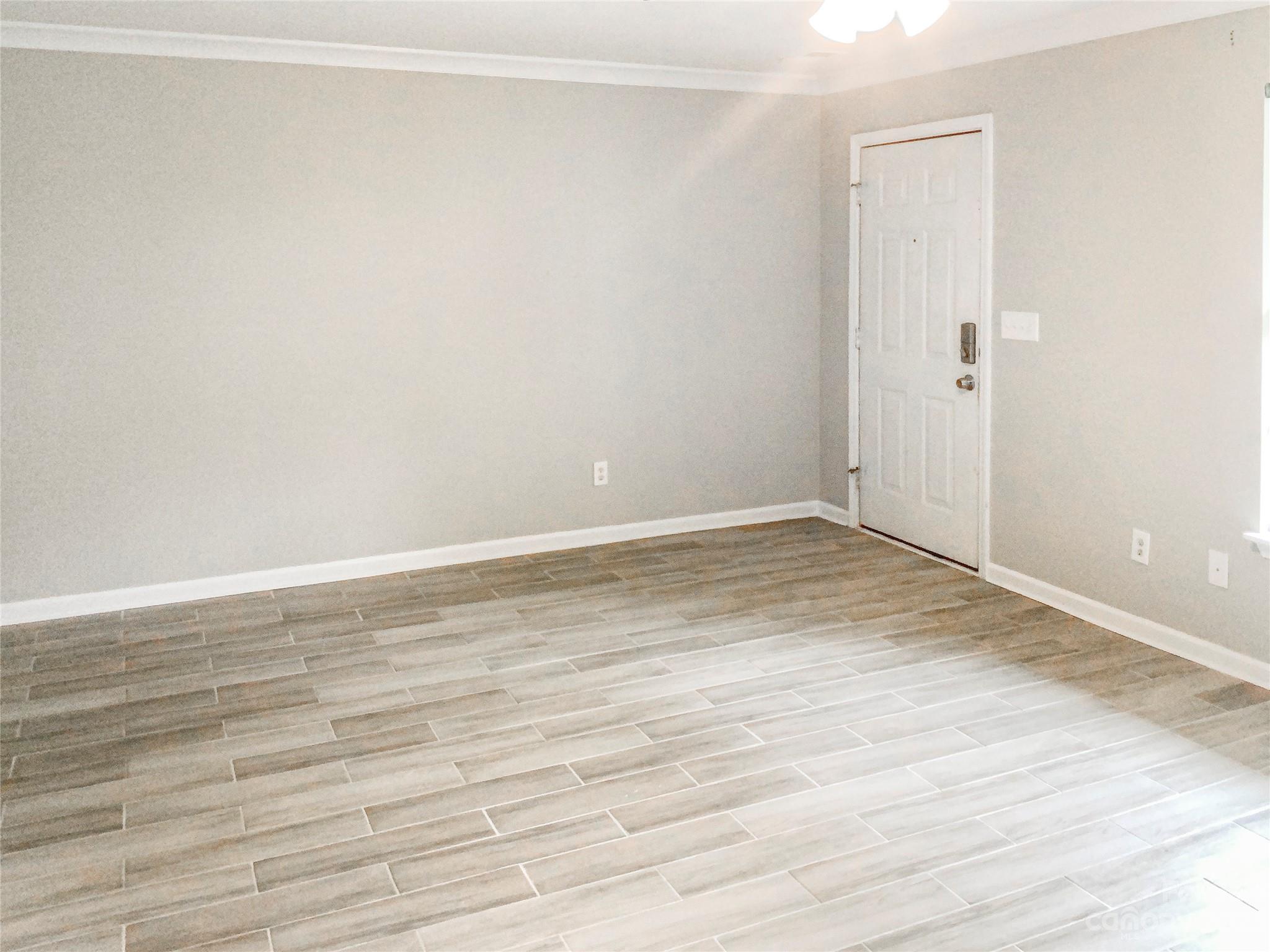 Huntington Ridge - Residential