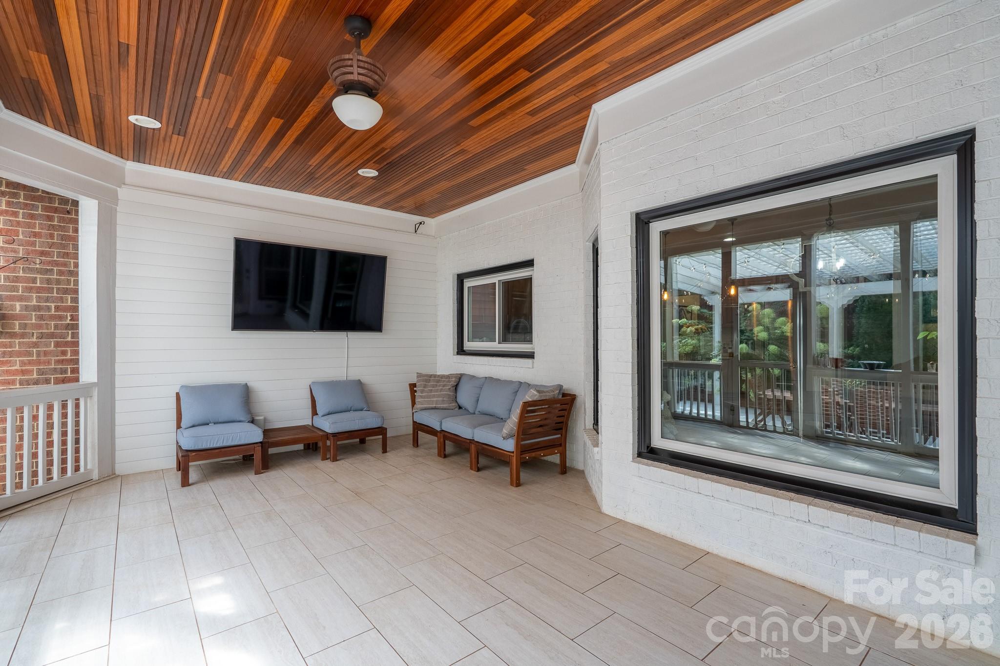 Providence Country Club - Residential