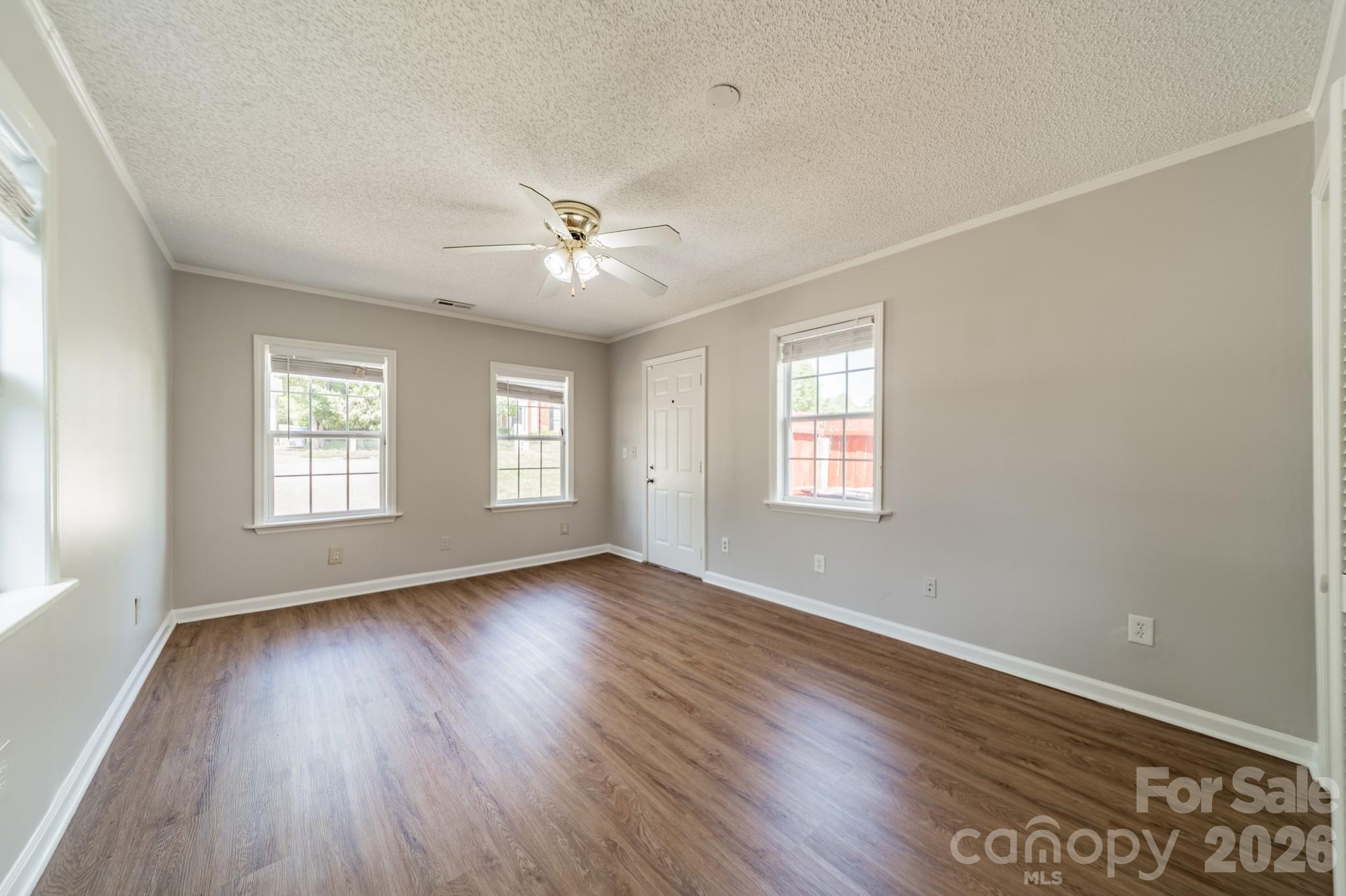 Tall Oaks - Residential