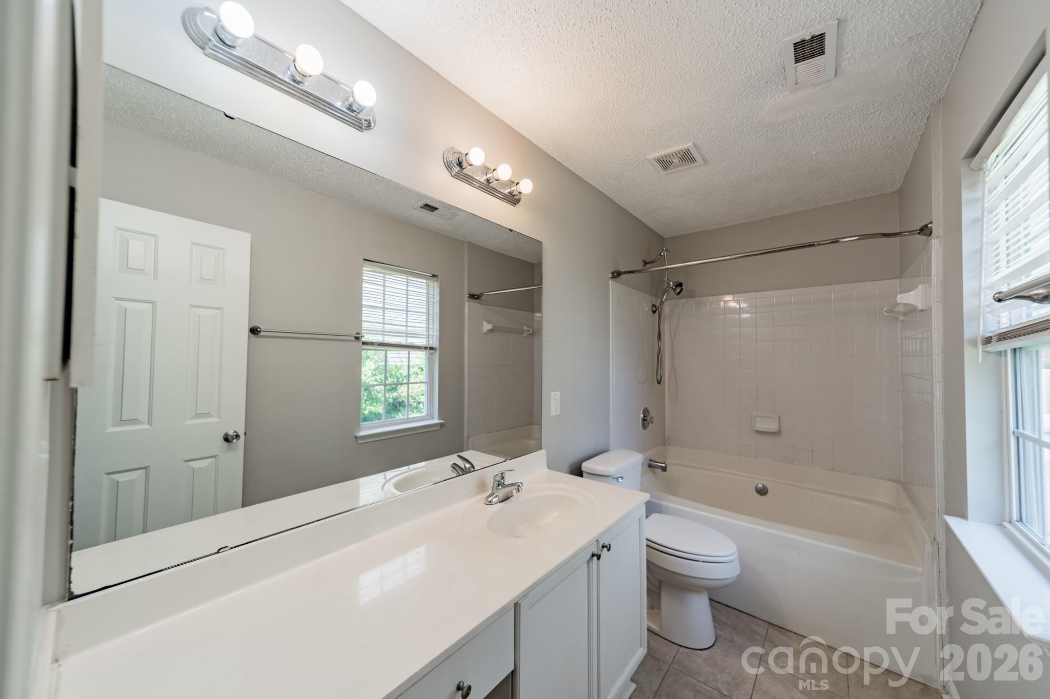 Tall Oaks - Residential