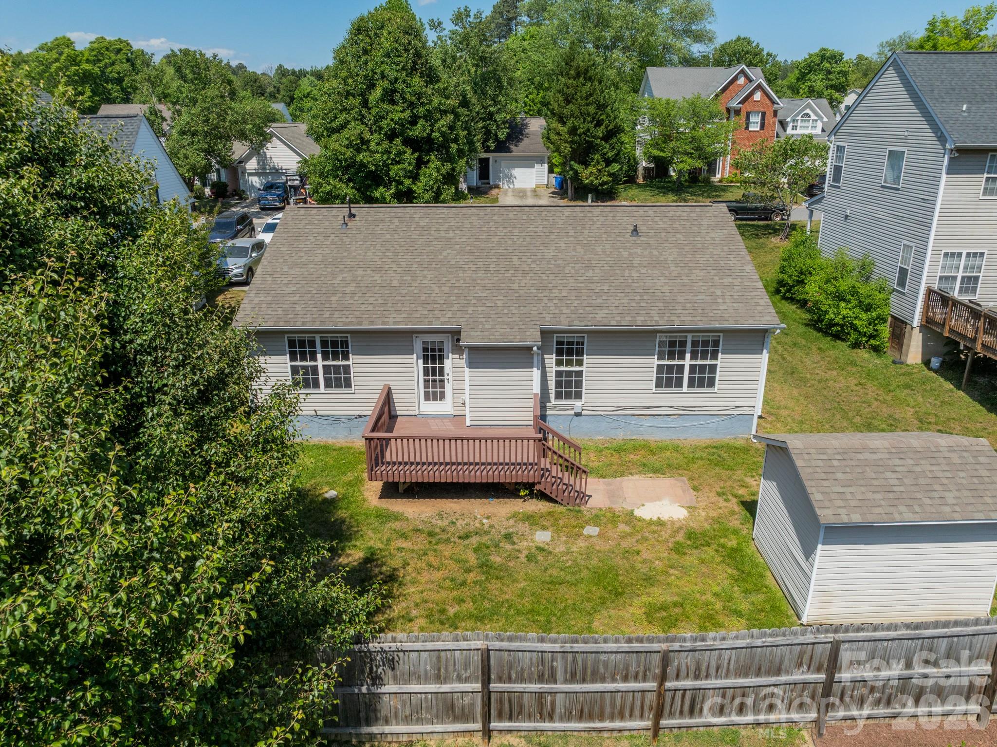 Tall Oaks - Residential
