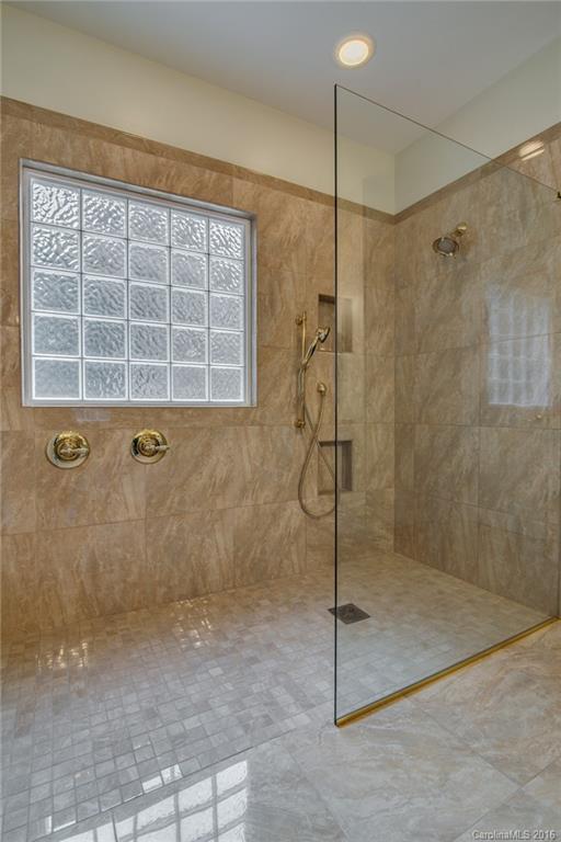 Hunter Oaks - Residential