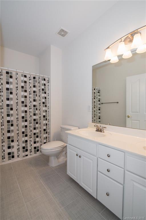 Hunter Oaks - Residential