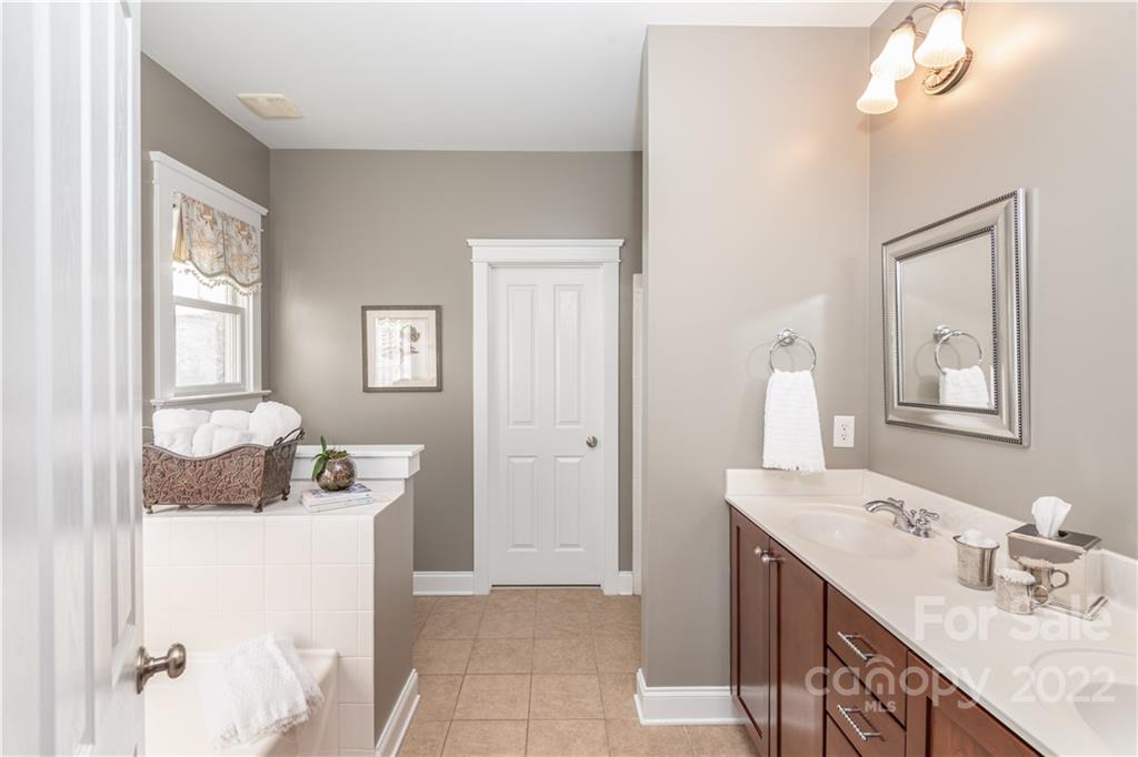 Baxter Village - Residential