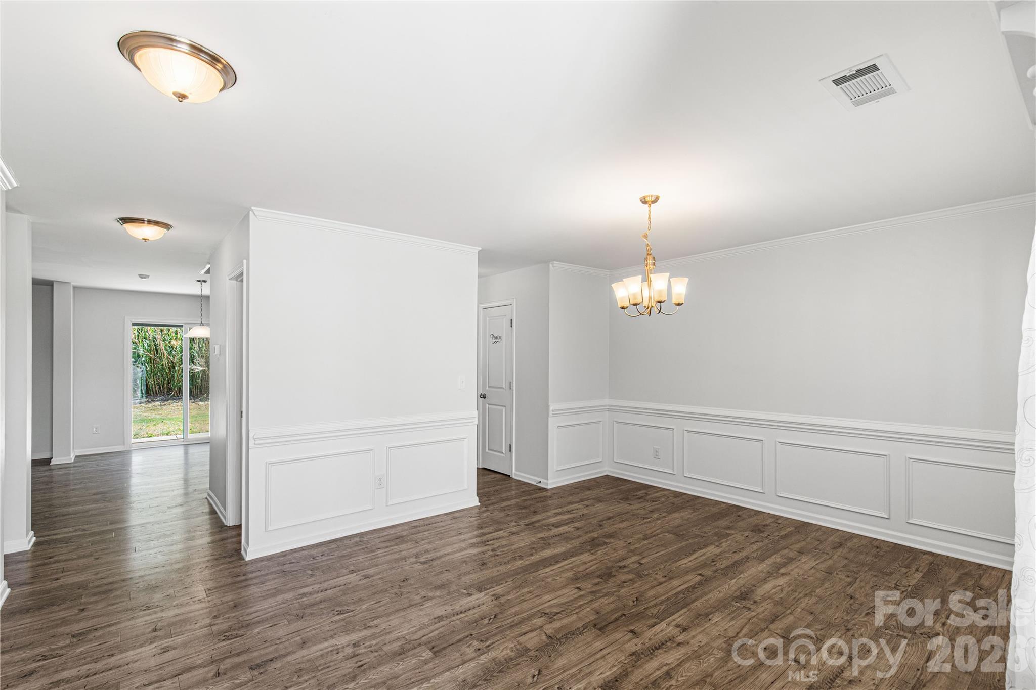 Lanier Village - Residential