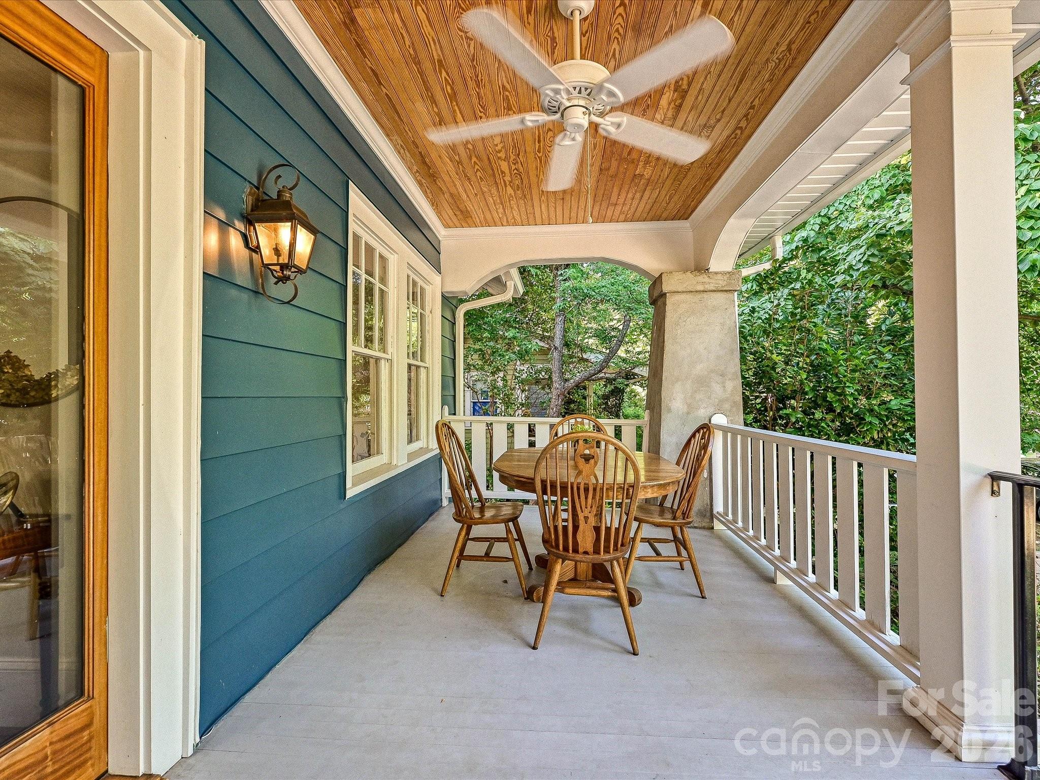 2201 Sarah Marks Avenue