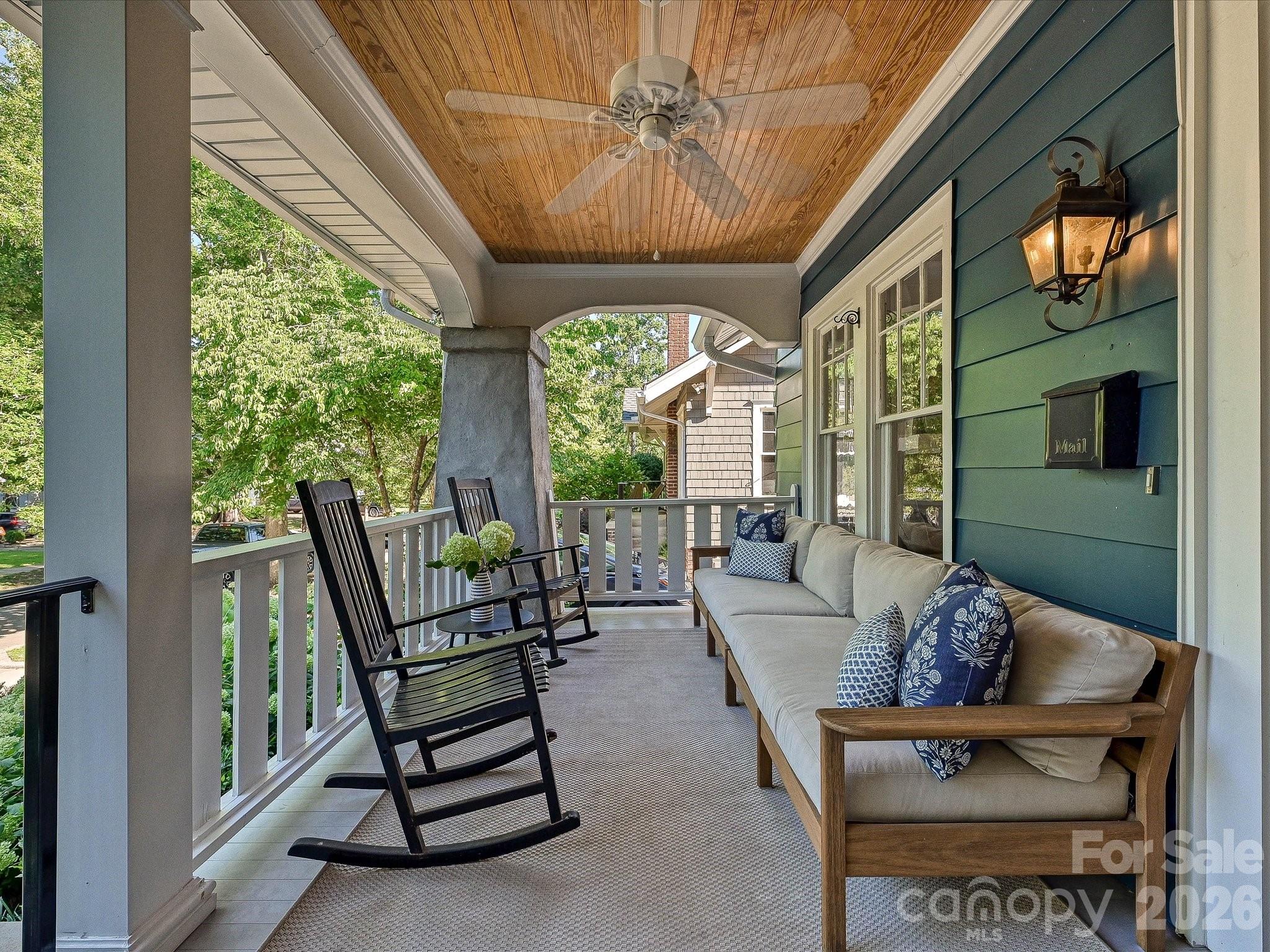 2201 Sarah Marks Avenue
