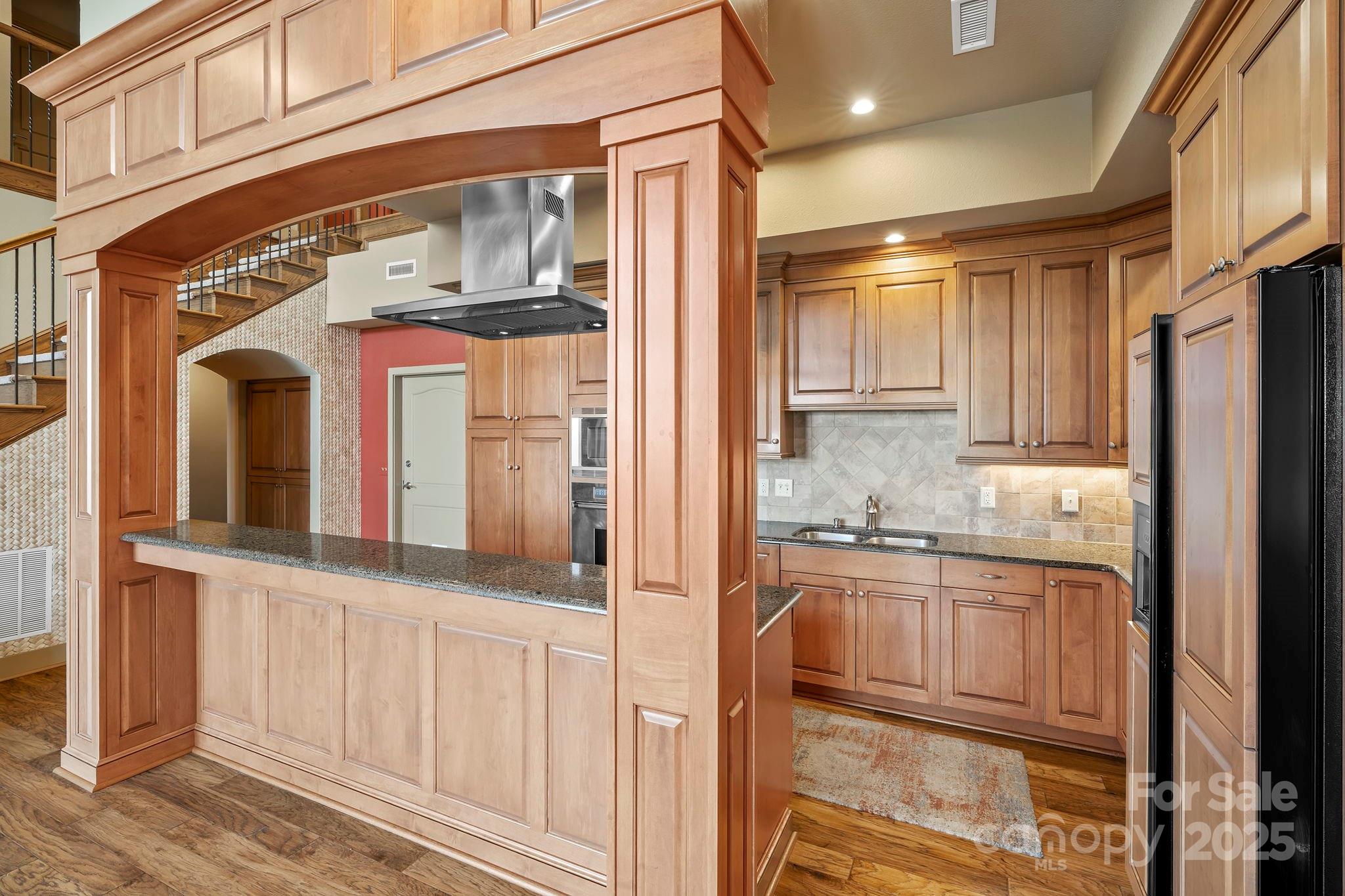 Cirrus Condominiums - Residential