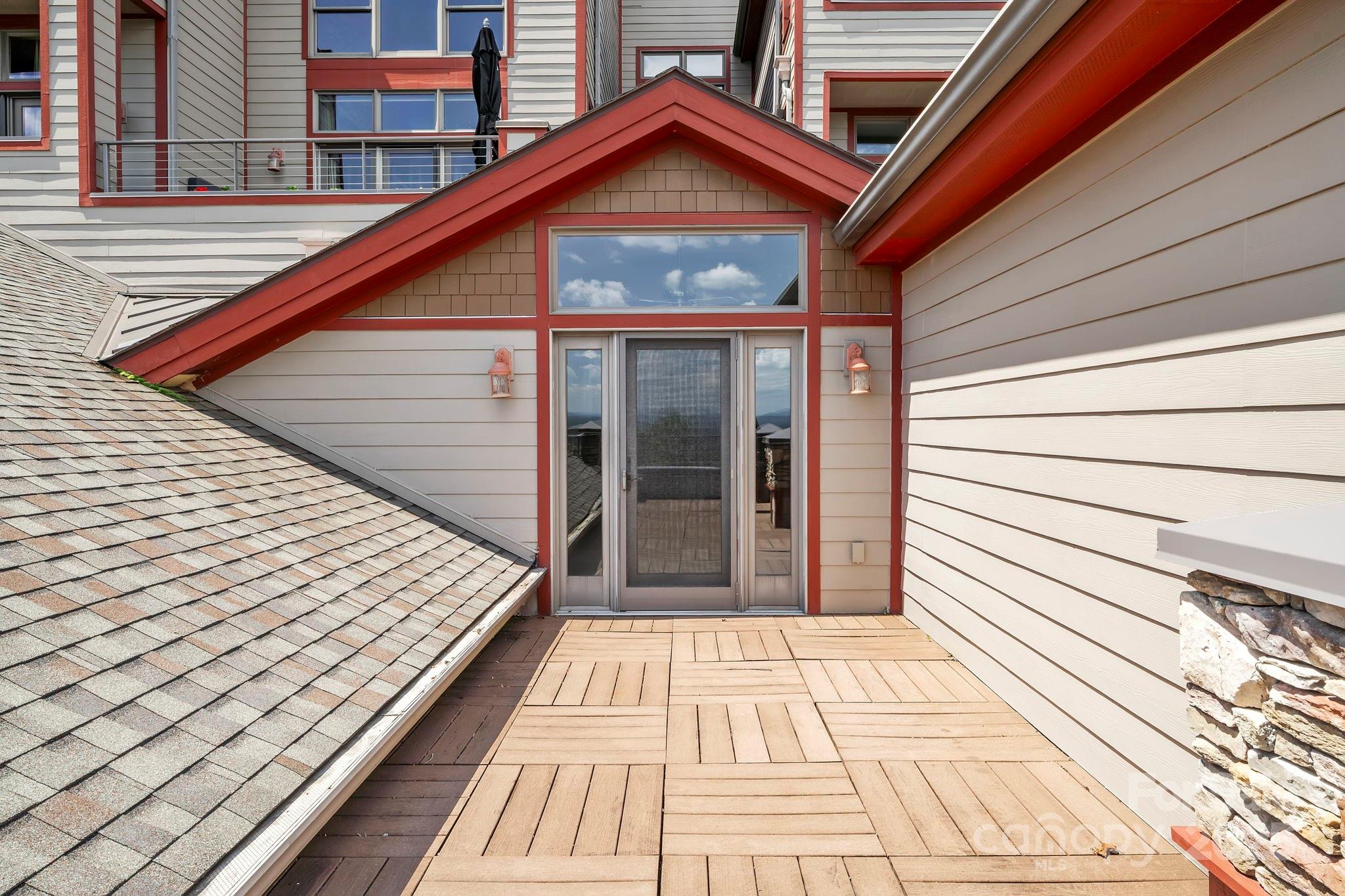 Cirrus Condominiums - Residential