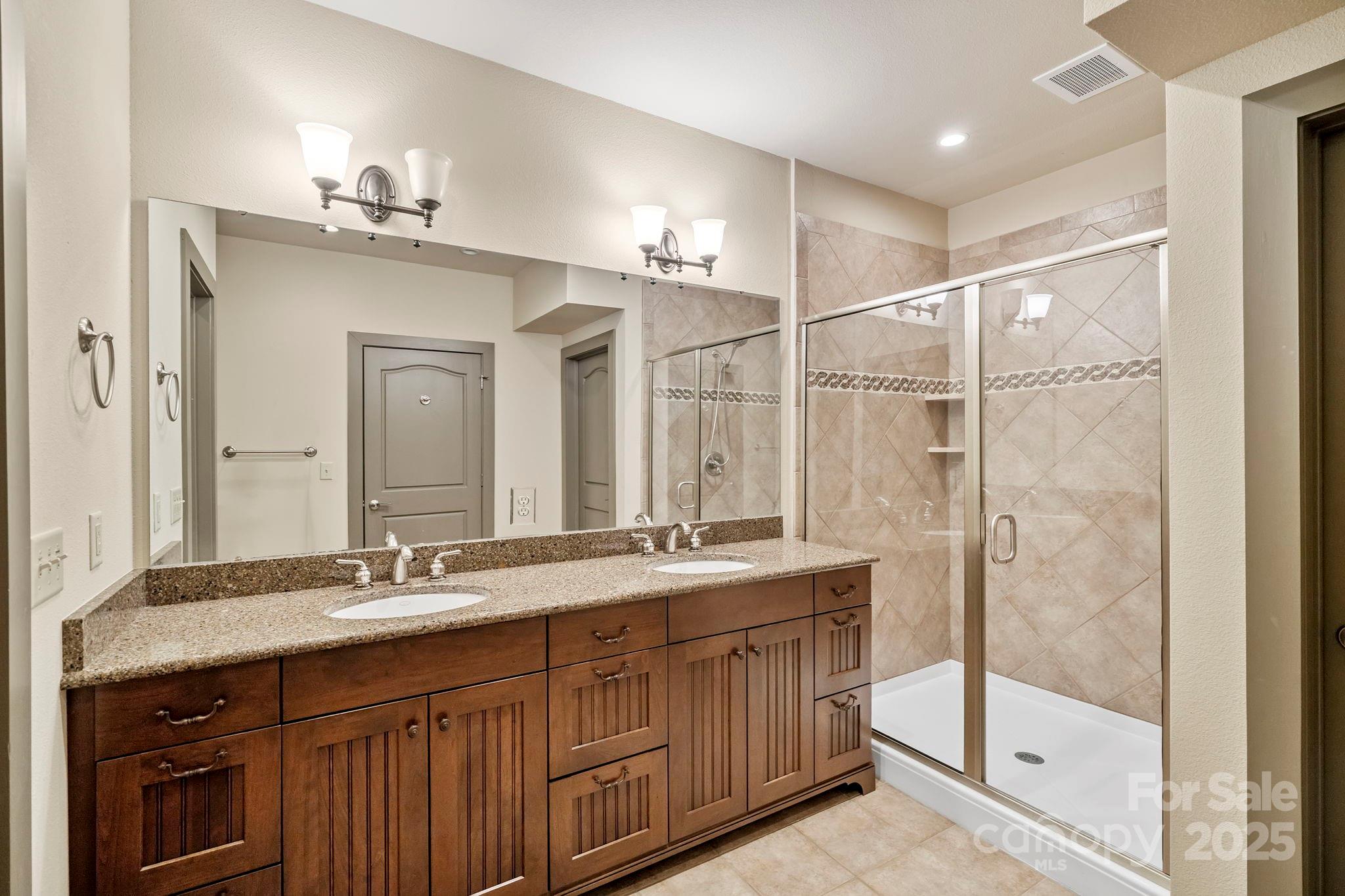 Cirrus Condominiums - Residential