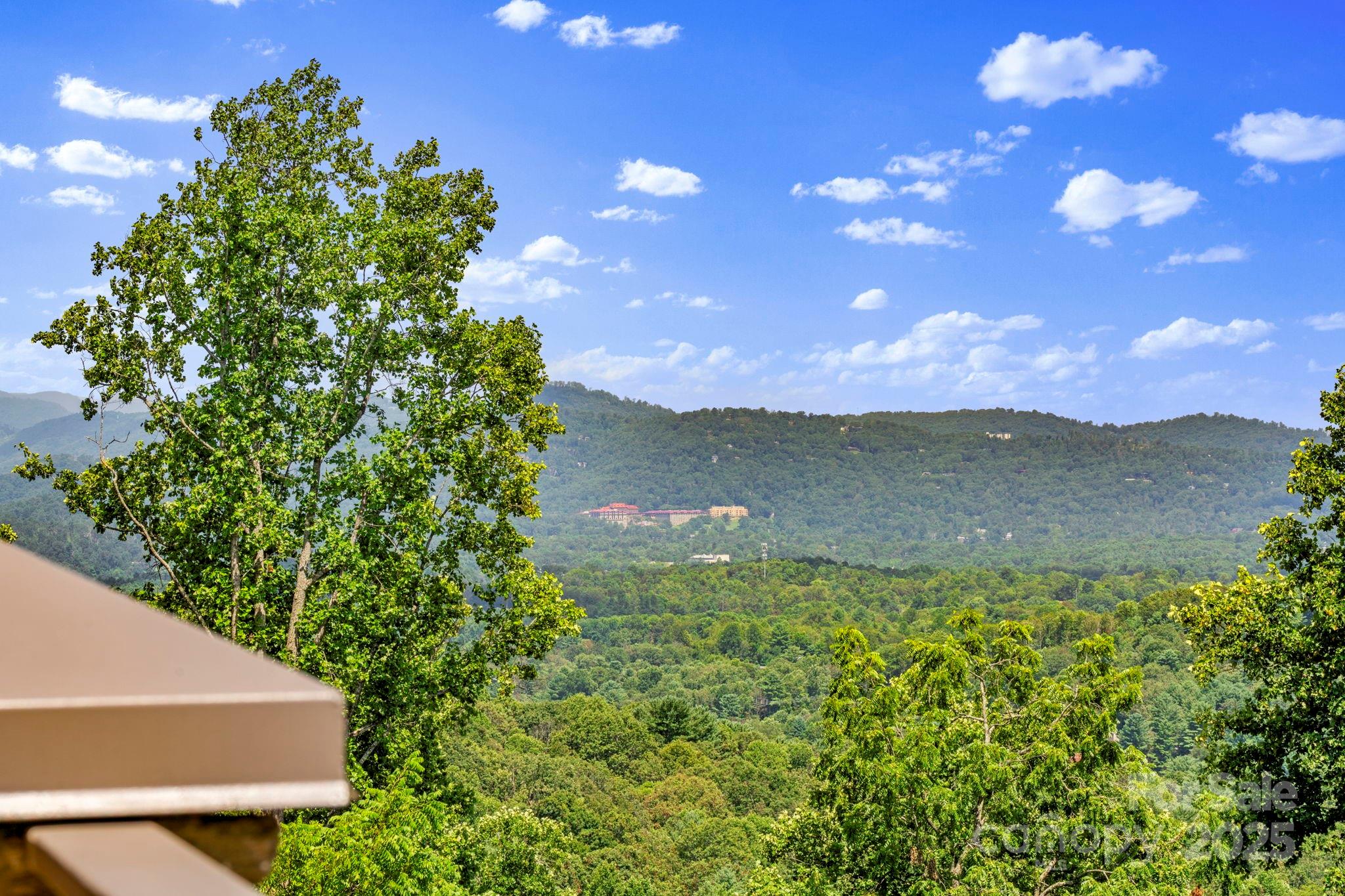 Cirrus Condominiums - Residential