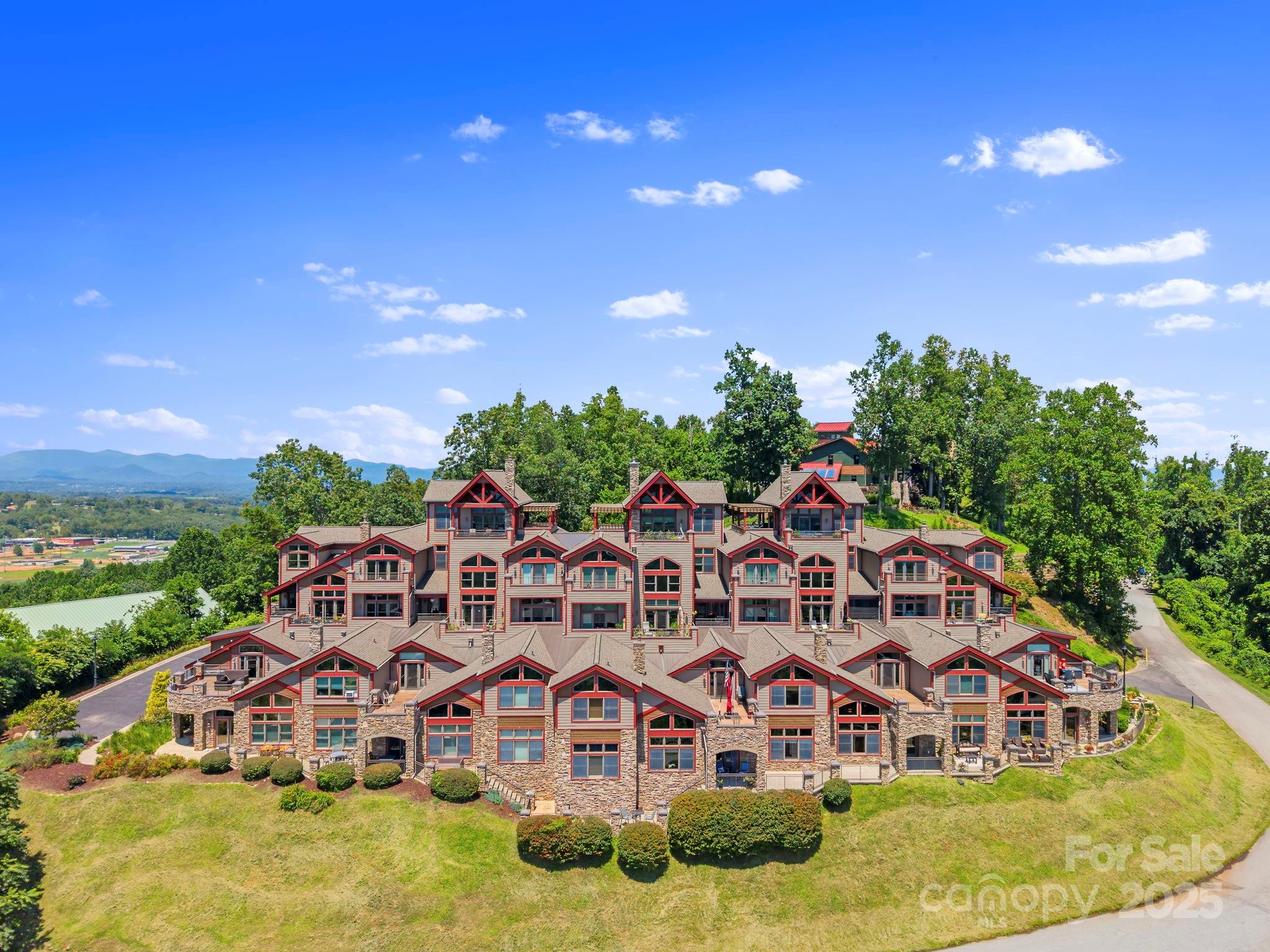 4 Chimney Crest Drive J
