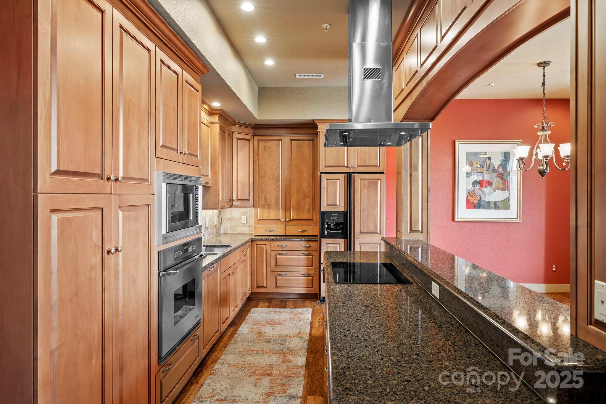 Cirrus Condominiums - Residential