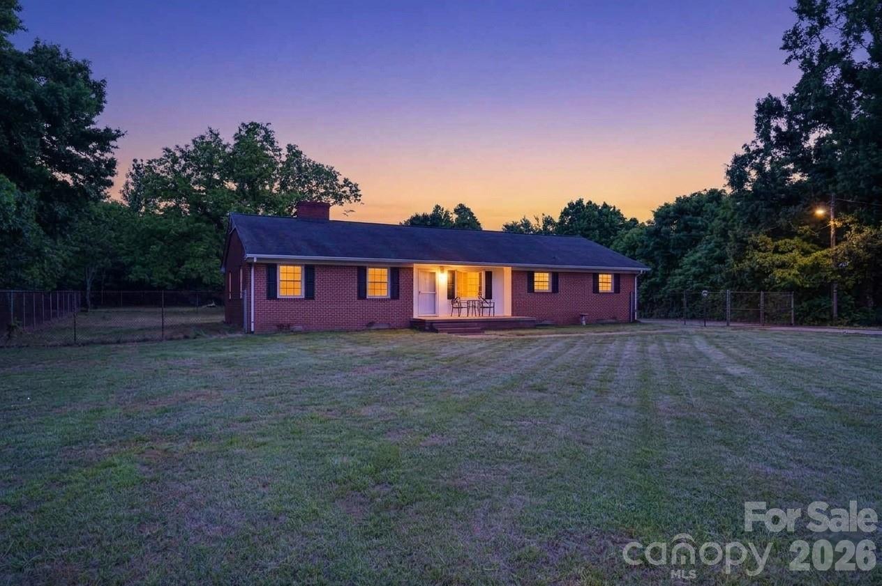 2135 W NC 152 Highway
