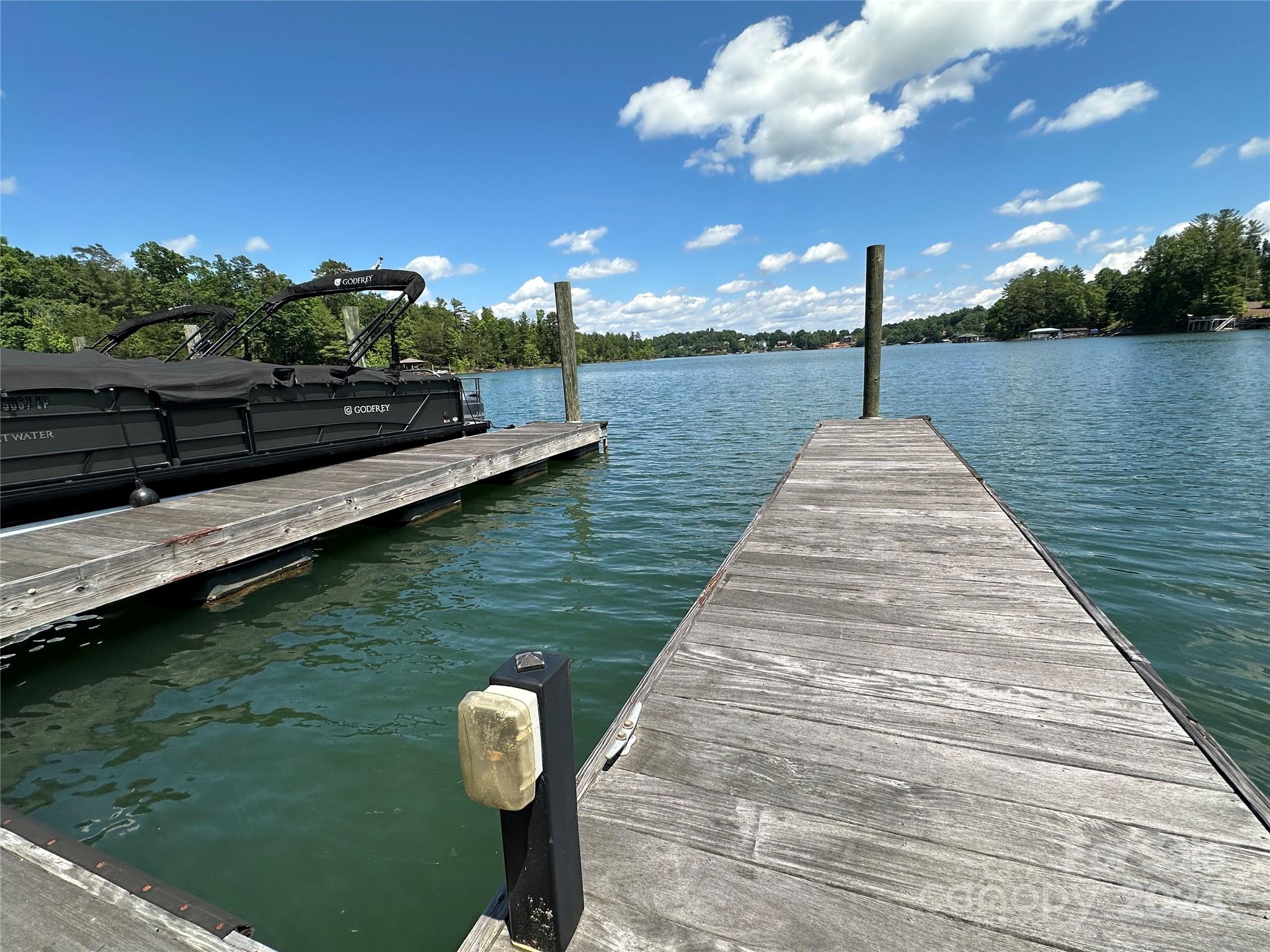 Old Wildlife Club - Land