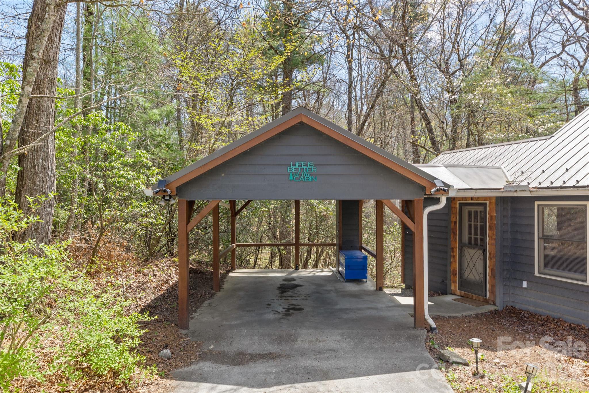 Holly Forest - Residential