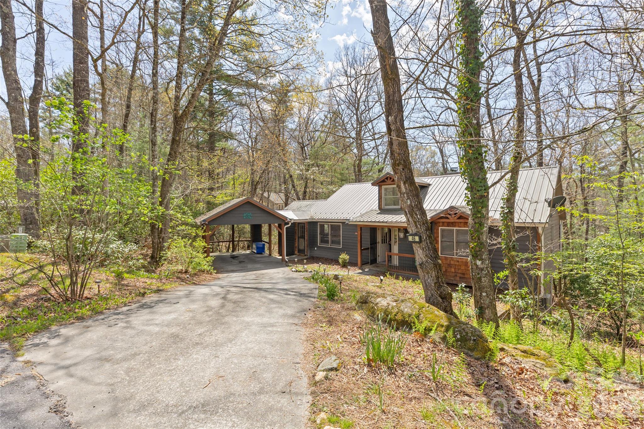 Holly Forest - Residential