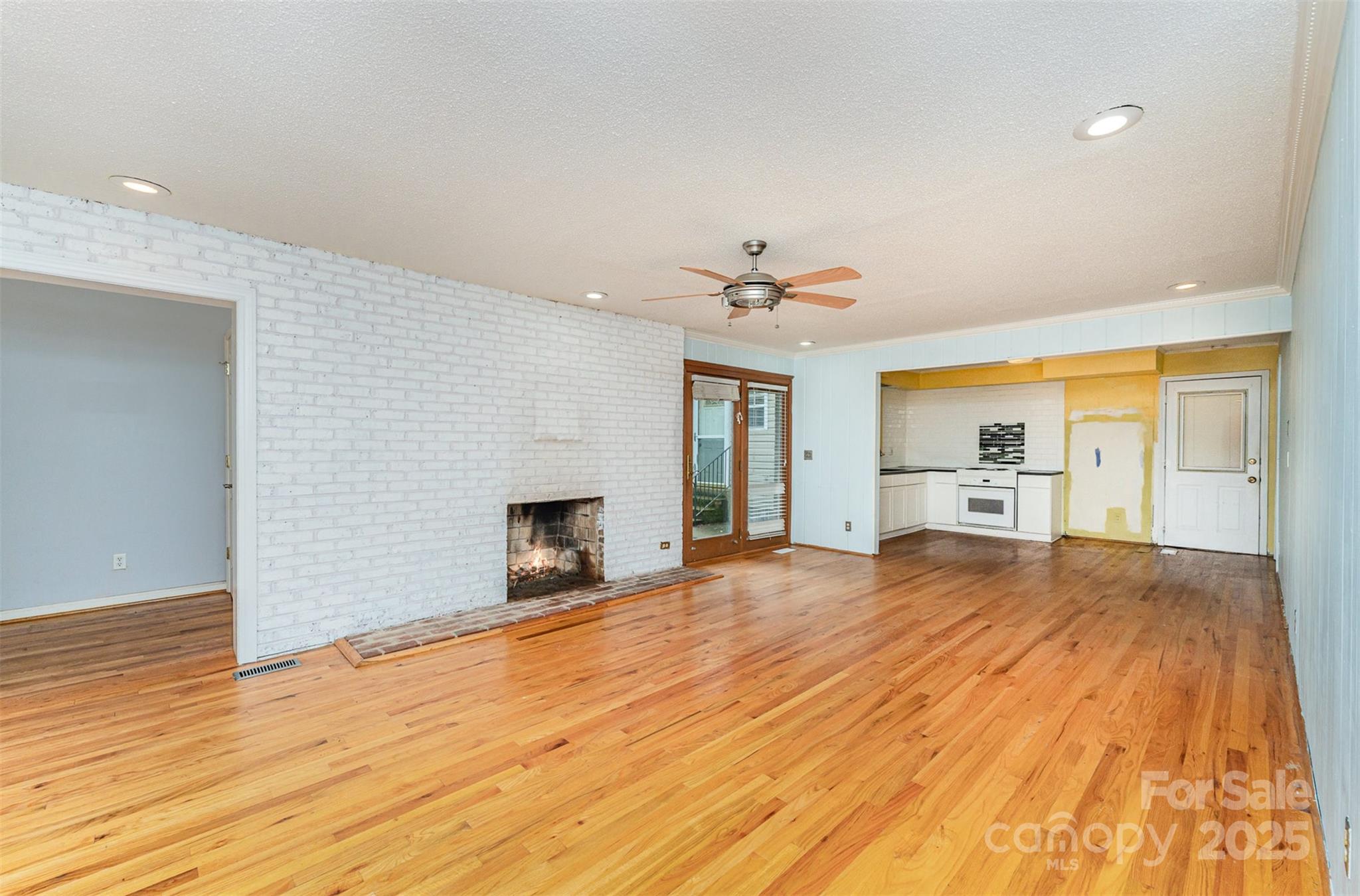203 Ewing Drive