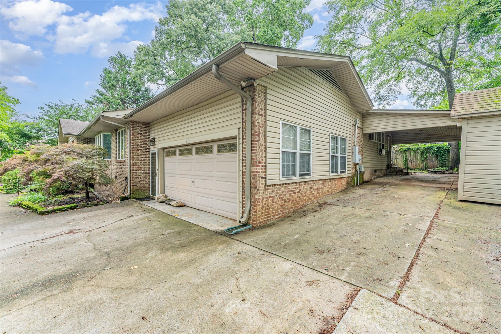 203 Ewing Drive