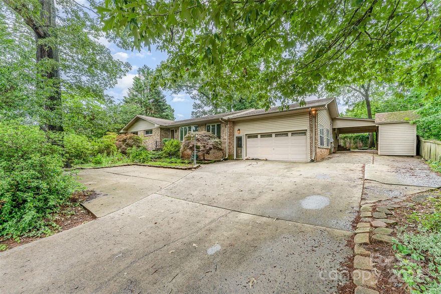 This 5-bedroom, 4-bathroom brick ranch offers plenty of space and opportunity in a quiet, established Belmont neighborhood with easy access to HWY 85, shopping, dining, and schools. Hardwood floors run through the main living areas and bedrooms, adding timeless charm and easy maintenance.  

The home features a second living quarters with a private entrance, kitchen, living area, bedroom, full bath, and carport. While it will require renovations to be fully livable, it offers great potential for rental income, multigenerational living, or a guest suite.

The fully fenced backyard provides privacy and room to make for additional space or storage. With some updates, this property could truly shine.

Whether you're a homeowner ready to add personal touches or an investor looking for value, this is a rare chance to own a versatile home in a desirable Belmont location!