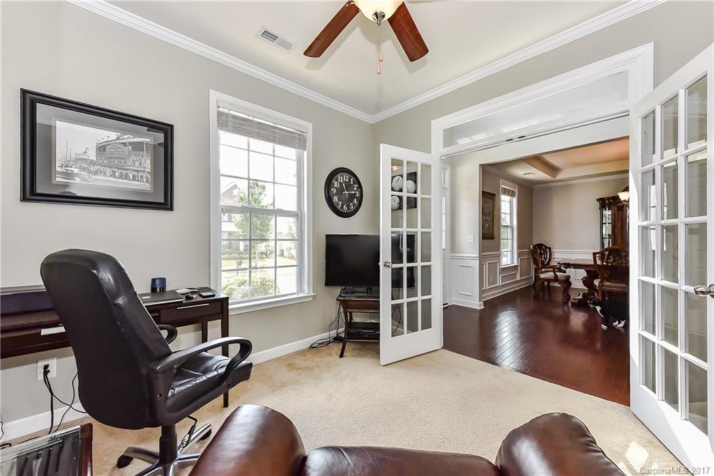 Lake Ridge - Residential