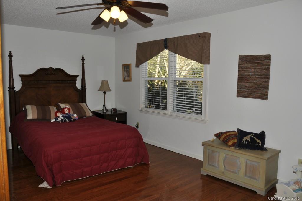 Tega Cay - Residential